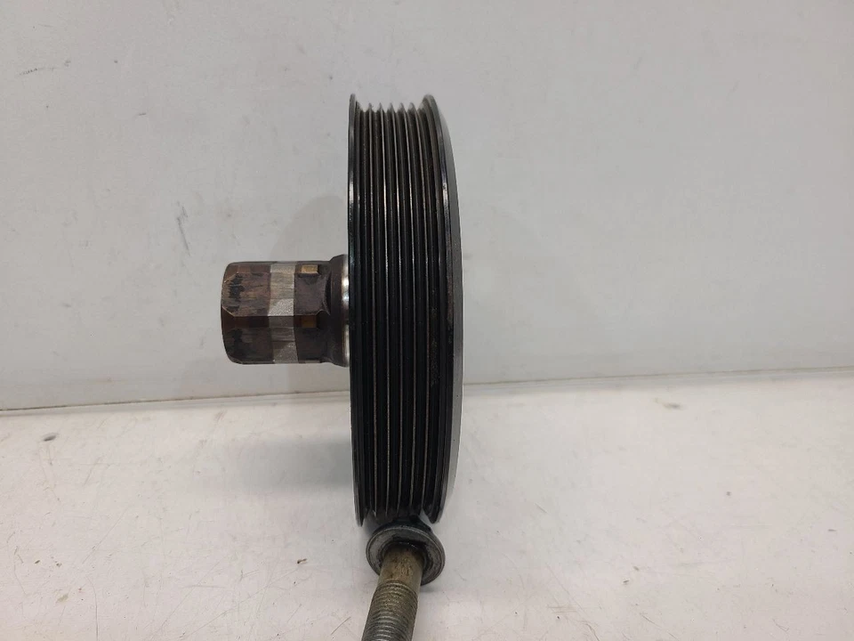 Balanceador armónico Buick Encore 2013-20 (1,4 L/VIN B) - 6 ranuras con perno Foto 2 de 4