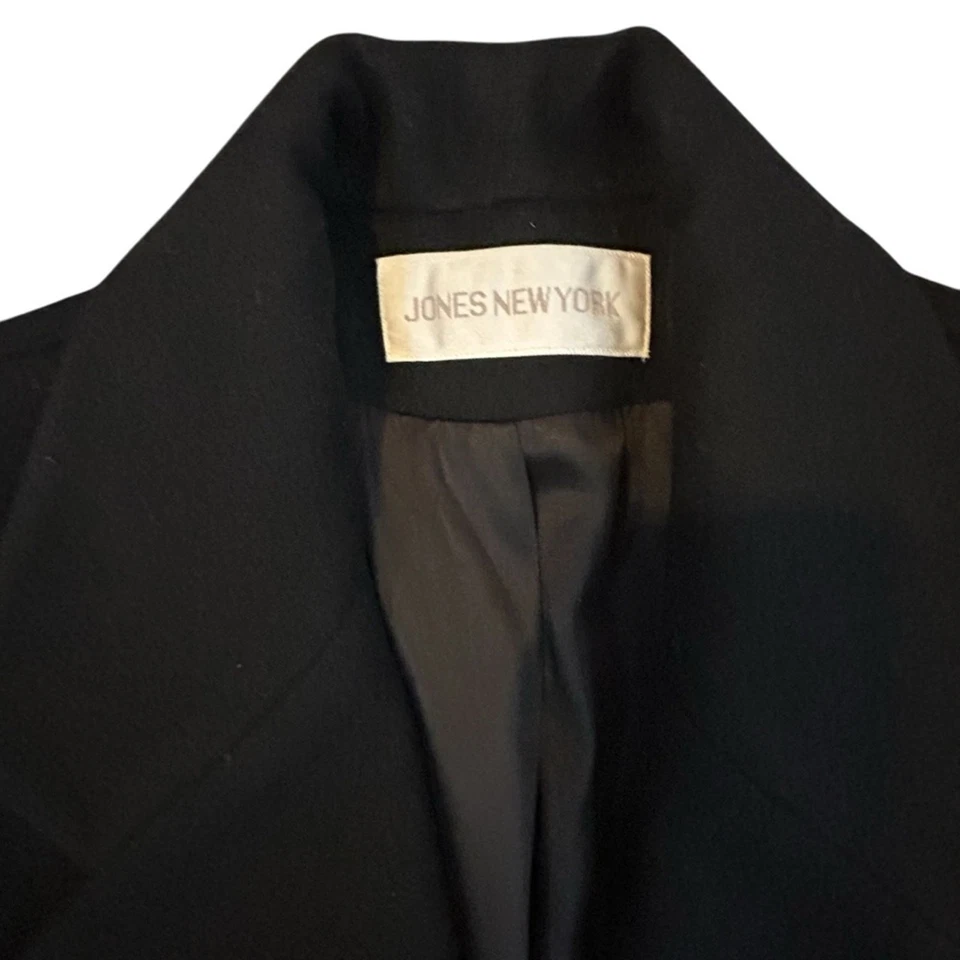 Jones New York 100% Wool Black Coat Full Length Size L Classic Minimalist - Image 3 of 4