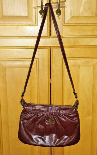 Vtg Designer Etienne Aigner maroon leather shoulder bag purse Y2K Preppy Retro - Image 1