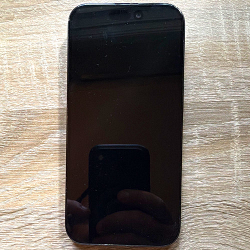 iPhone 15 Pro 512GB Blue - Unlocked Very Good Condition. Includes Quadlock Case