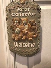 Mint Bear Collector Welcome Plaque Resin Door Hanger Gray Brown Teddy