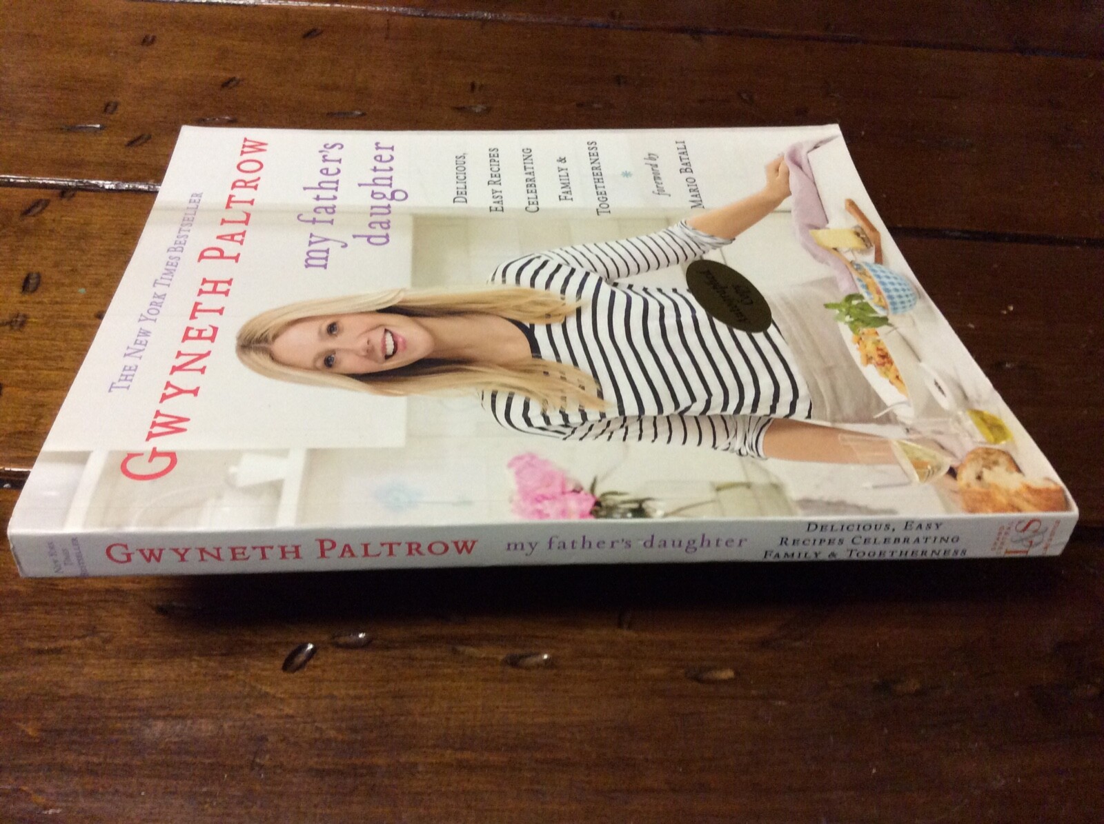 **SIGNED** Paltrow ** MY FATHER'S DAUGHTER ** Cookbook ** (2015