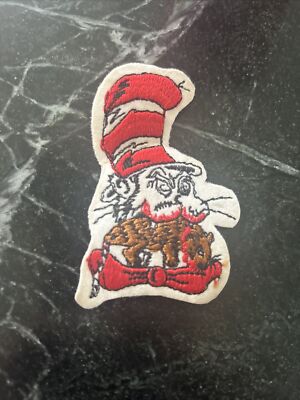 Cat In Hat cartoon EMBROIDERED FELT PATCH rare 90s Vtg Hat Dr. Seuss Iron On Rat