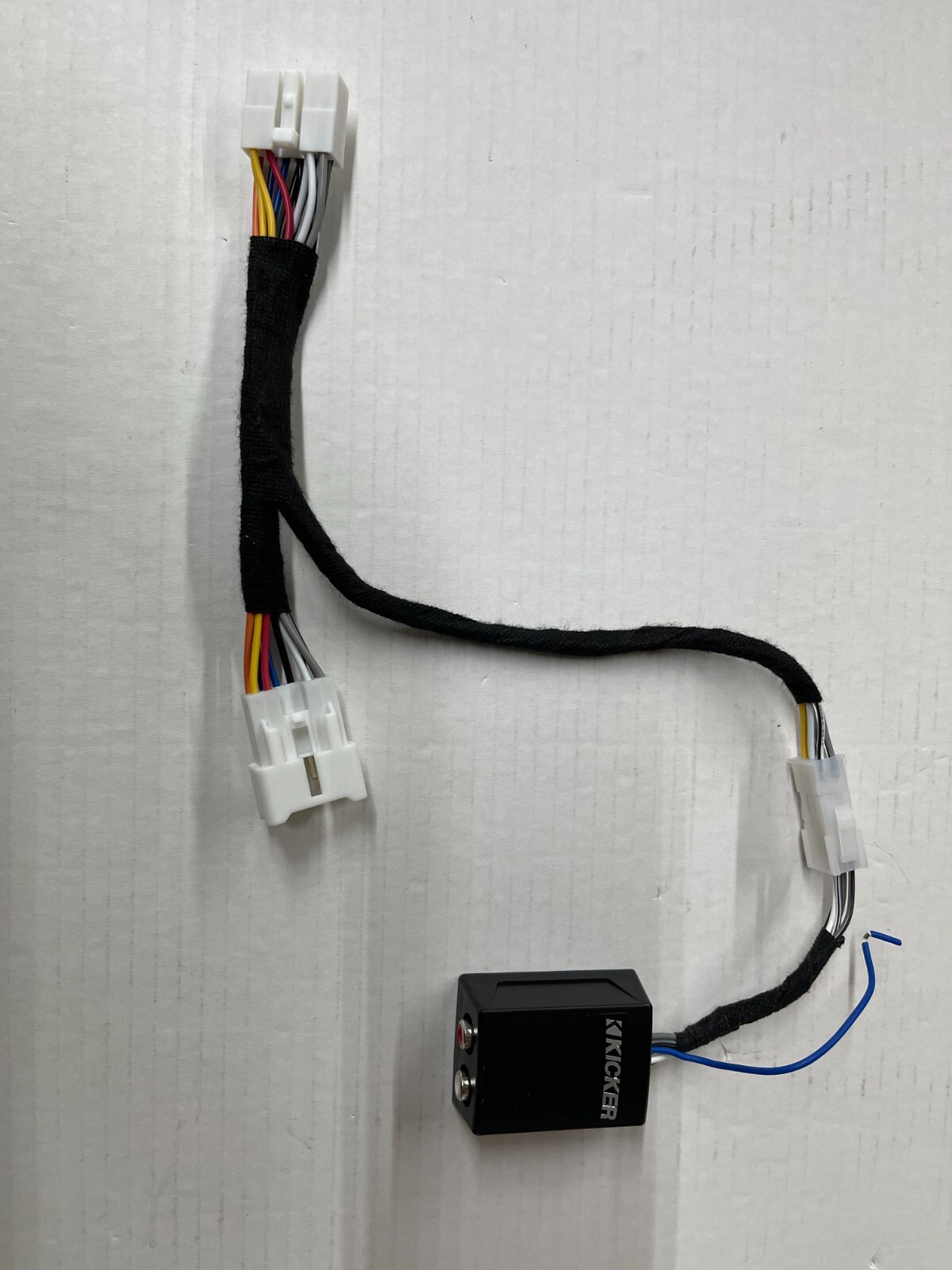 2004 - 2018 TOYOTA FACTORY RADIO  PLUG & PLAY KICKER LOC TO ADD A SUB  BASS AMP