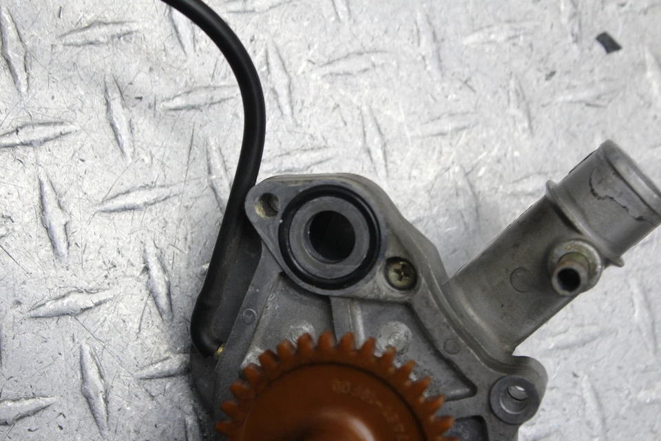 2005 铃木 SV650 发动机水冷泵  — 第 4/4 张图片