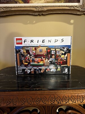 Lego Friends Ideas Central Perk Cafe 21319 Limited Edition Rare 