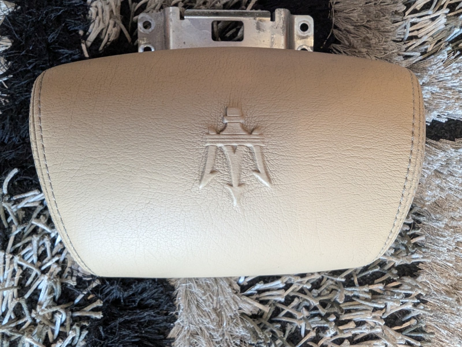 Maserati GranTurismo 2010-2019 Rear Right Lower Headrest Beige