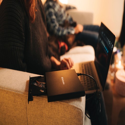 VERBATIM® External Slimline CD/DVD Writer, USB-A/USB-C - 第 4/8 張圖片