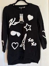 Karl Lagerfeld Women’s Sweater Love Ro Paris Size M NWT Heart Xoxo $99