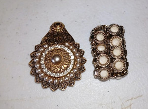 Vintage Czech Gold Tone Filigree Pearl Dress Scarf Clip & Hair Ban???.