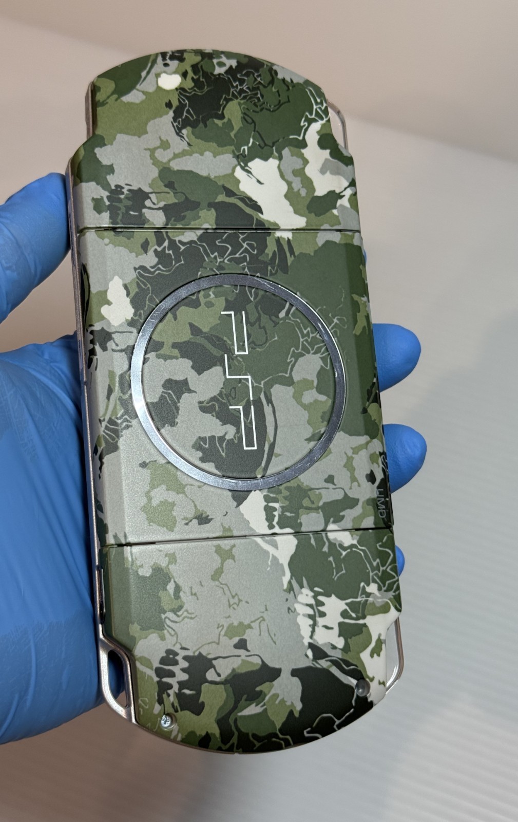 Sony PSP-3000 Console Metal Gear Solid Limited Edition Box Region free - Mint A+