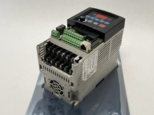 Allen-Bradley 22B-D4P0N104 PowerFlex 40 AC Drive 2HP 1.5kW 480V 3PH 4A Ser A