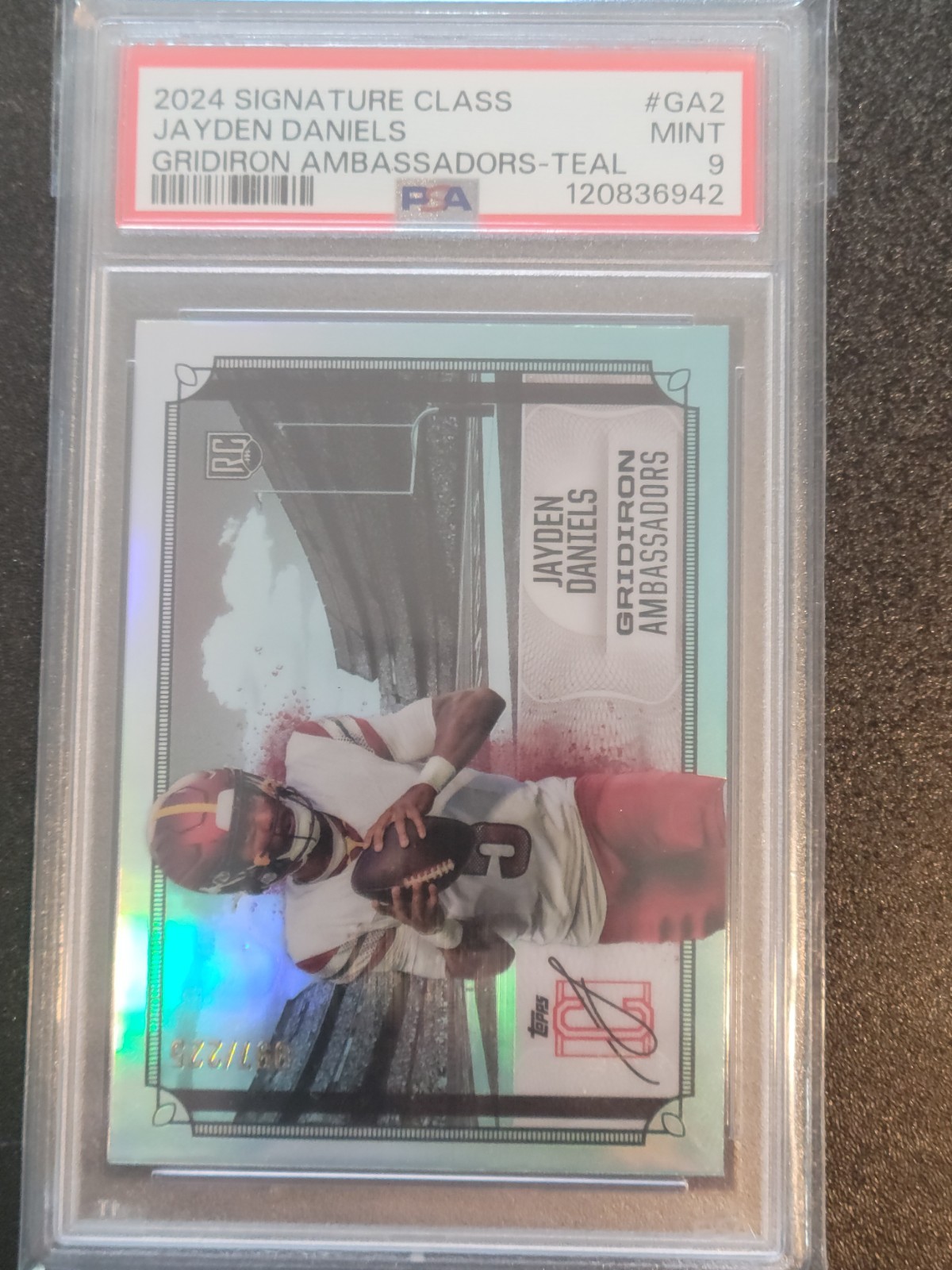 2024 Topps Signature Class Jayden Daniels /225 Gridiron Ambassadors Teal # GA-2