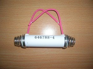 Резистор 646788 4