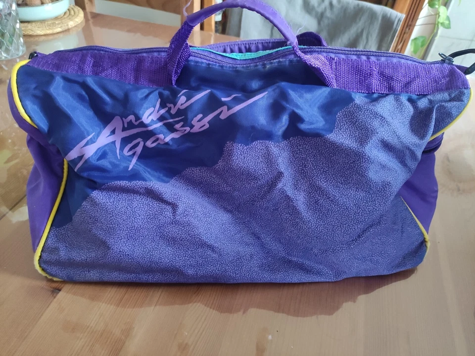 sac André agassi vintage bon état  - Photo 2/3