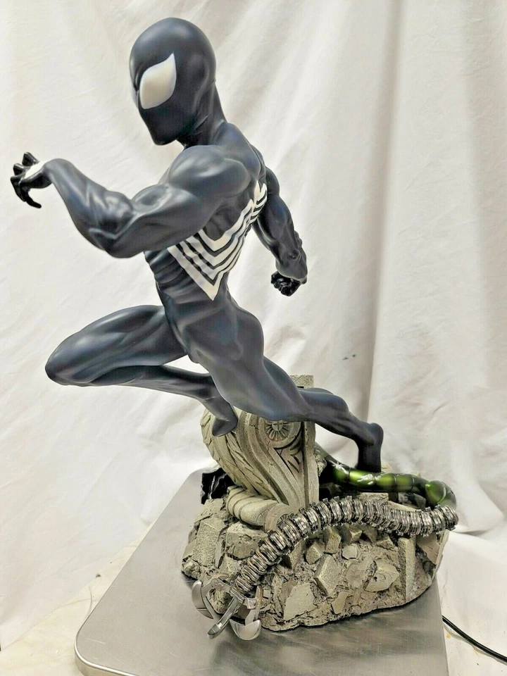 SIDESHOW SPIDER-MAN BACK IN BLACK AP Muestra COMIQUETA Estatua Maqueta Simbionte Foto 4 de 4