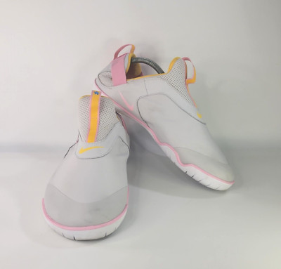 NEW Nike Zoom Pulse Sneakers Slip-On CT1629-002 Mens 10.5 EU 44.5 Nurse Doctor Nike Zoom Pulse Grey /Pink CT1629-002 Medical Nurse Slip-On  main image 4
