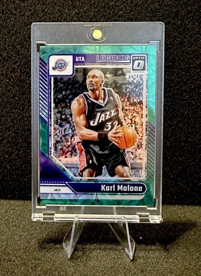 Karl Malone 2024-25 Panini Donruss Optic Green Choice Legends #229 25/06 Foto 4 de 4
