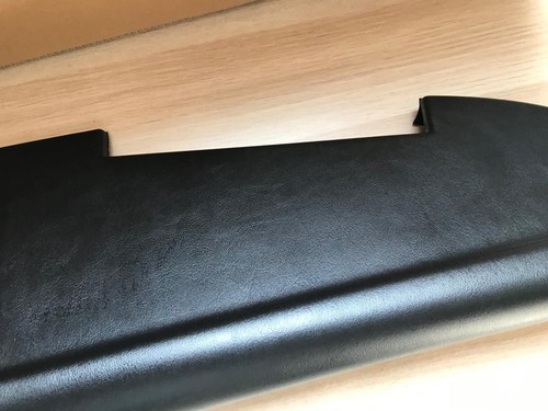 Armaturenbrett Oberteil ohne Lautsprechergitter LHD 1974-76 für Porsche 911 NEU - Picture 4 of 9