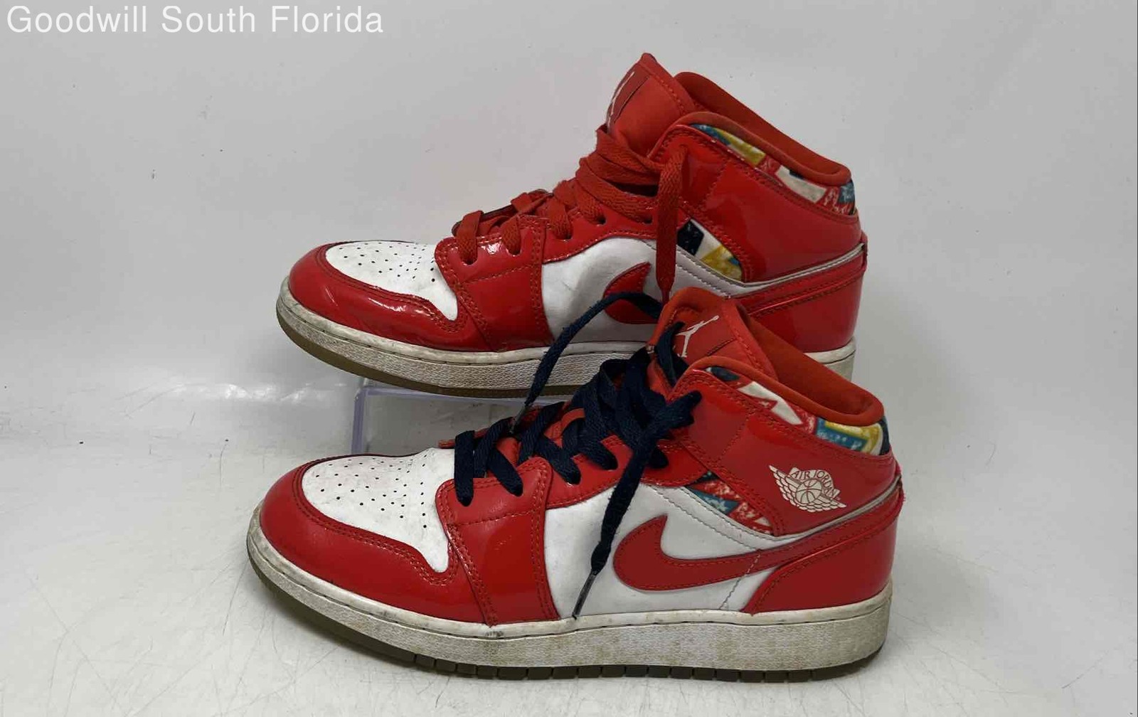 Nike Kids Air Jordan 1 Mid SE Red White Lace-Up Sneaker Shoes Size 7Y