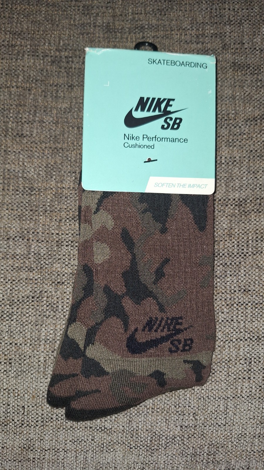 Ing Socks Crew Multi-color Size Large (8-12)