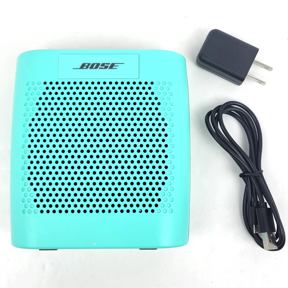 Altavoz Bluetooth Bose SoundLink Color 415859 con cargador - verde azulado (45A1) Foto 2 de 4