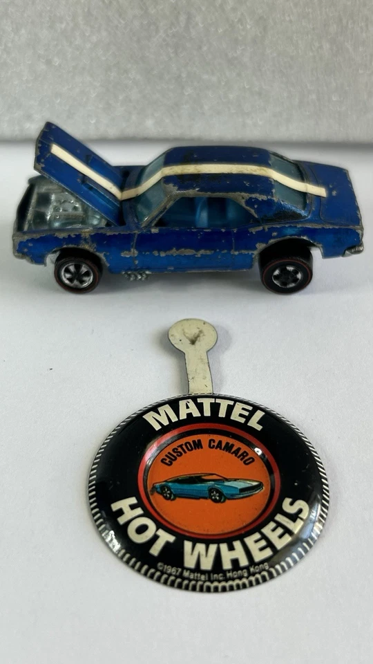 Vintage 1967 Hot Wheels Redline Custom Camaro Blue With Black Top HK Orig. Owner - Image 2 of 4