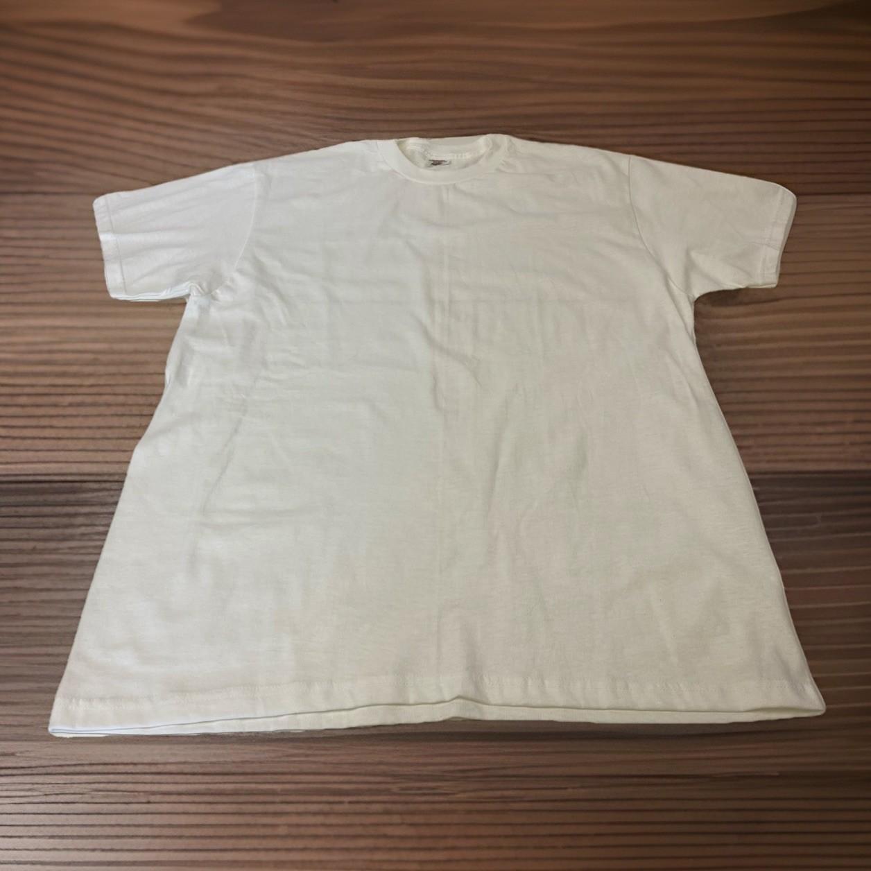 Fruit Of The Loom Men’s L Large Solid White 100% Cotton Short Sleeve  T Shirt