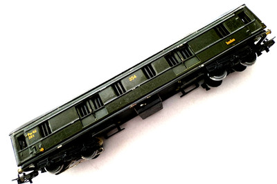 Märklin HO 354/B von 1946  Gepäckwagen mit Beleuchtung mit ein u. aus Schalter,