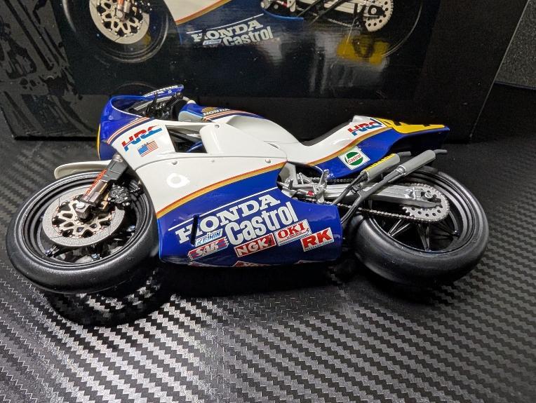 ミニチャンプス1/12 HONDA NSR500・F.スペンサー・GP1985 MINICHAMPS 1/12 HONDA NSR 500 FREDDIE SPENCER GP1985 Diecast