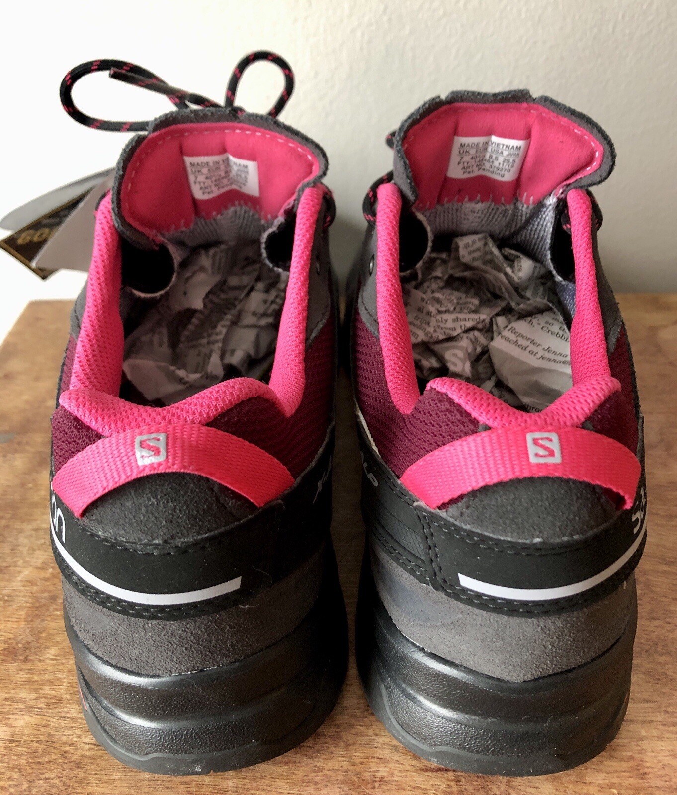 NUOVE scarpe da trekking Salomon X ALP LTR Contragrip Gortex da donna taglia US 8 5 EU 40 2 3