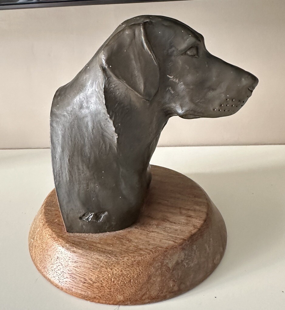 Rare Valendale Labrador Dog Bronze Resin Statue Bust Wooden Base