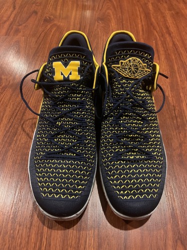 Men's Air Jordan XXXII 32 Michigan 