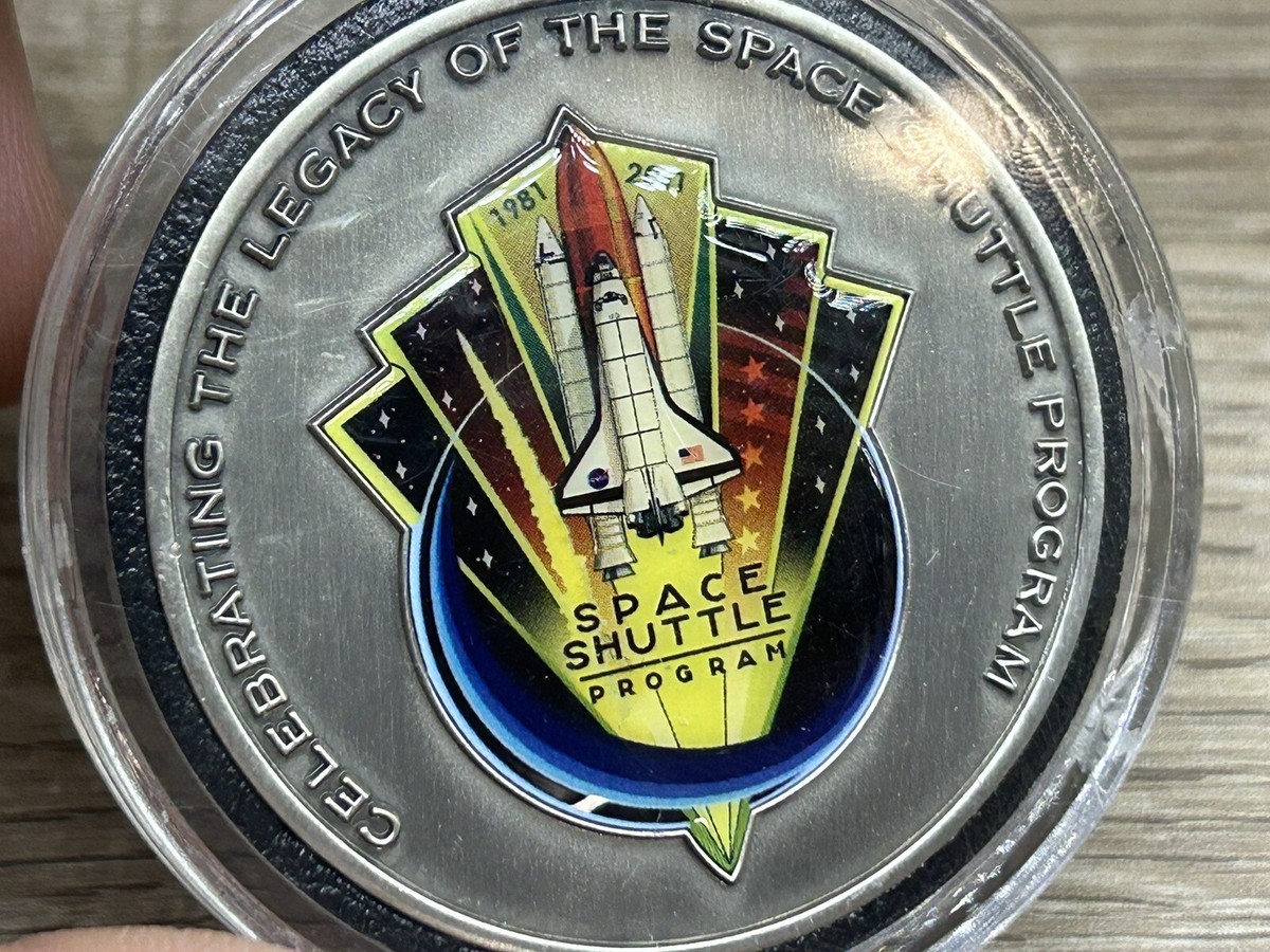Space Shuttle Commemorative Medallion
