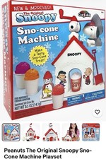 Peanuts The Original Snoopy Sno-Cone Machine Playset