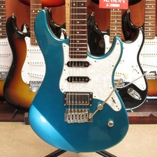 YAMAHA PACIFICA612VIIX o15784