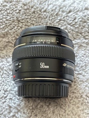 Canon 50mm EF LN- Punch Single-Focus Canon CANON LENS EF 50mm F1.4
