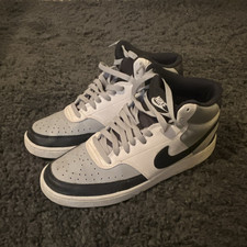 Nike Sneakers Court Vision DN3577-002 Grau/Weiß/Schwarz Gr. 42,5