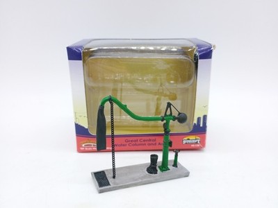Bachmann 44-120 Great Central Water Column And Arm (Repainted) - VGC & Boxed