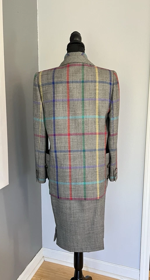 De Colección Valentino Boutique Traje Falda Chaqueta Años 90 Para Mujer’s 6 Se Ajusta Talla 2 o 4 Cuadros Foto 4 de 4