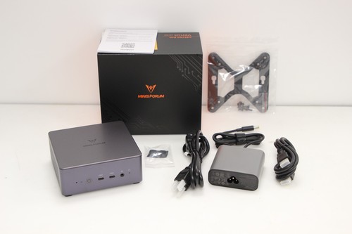 MinisForum UM790 PRO Mini PC w/ AMD Ryzen 9 7940HS Barebone SFF PC NO