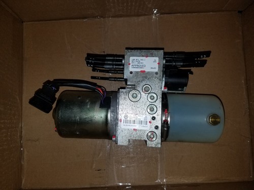 2007-2016 VOLKSWAGEN EOS CONVERTIBLE RETRACTABLE ROOF TOP HYDRAULIC PUMP MOTOR