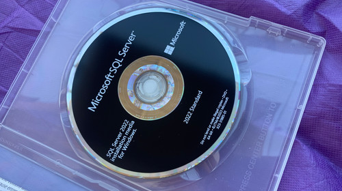 SQL Server 2022 Standard 16 Core with Holographic COA Unlimited User CALs