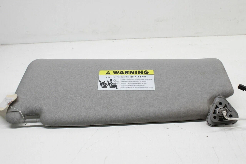 2007-2010 BMW X3 SUV Sun Visor Right OEM Used - Imagem 2 de 4