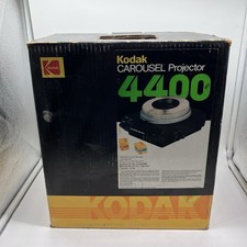 KODAK CAROUSEL SLIDE PROJECTOR 4400 TESTED WORKS - EXC COND
