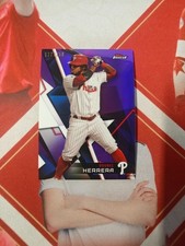 2018 Topps Finest Base Purple Refractor Odubel Herrera /250