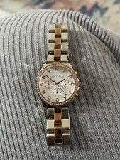 MARC BY MARC JACOBS HENRY CHRONOGRAPH WATCH NEEDS A NEW BATTERY