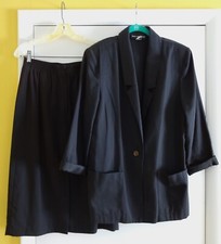 Vtg Womens SAG HARBOR BLACK SUIT 12 Jacket Lined Skirt Polyester Rayon Elastic