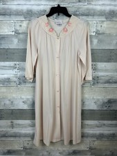 Shadowline VTG Small Pink 3/4 Sleeve Button Up night Gown