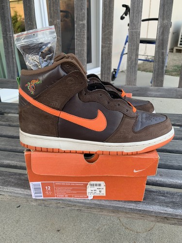 supreme dunk high orange